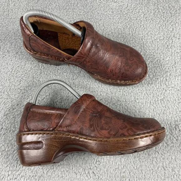 BOC BORN O Concept Womens 8.5 W Clogs Tooled Leather Floral Prints Shoes Brown - Picture 15 of 15